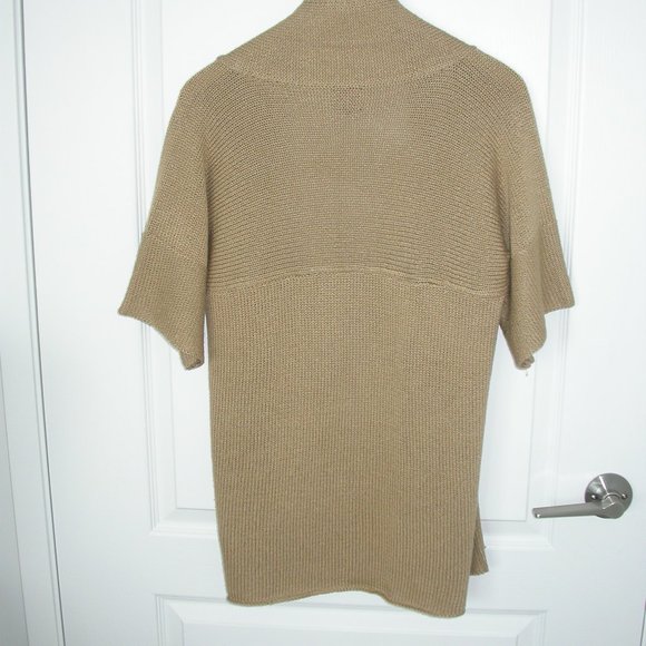 Short Sleeved Camel Colour Sweater - Picture 3 of 6
